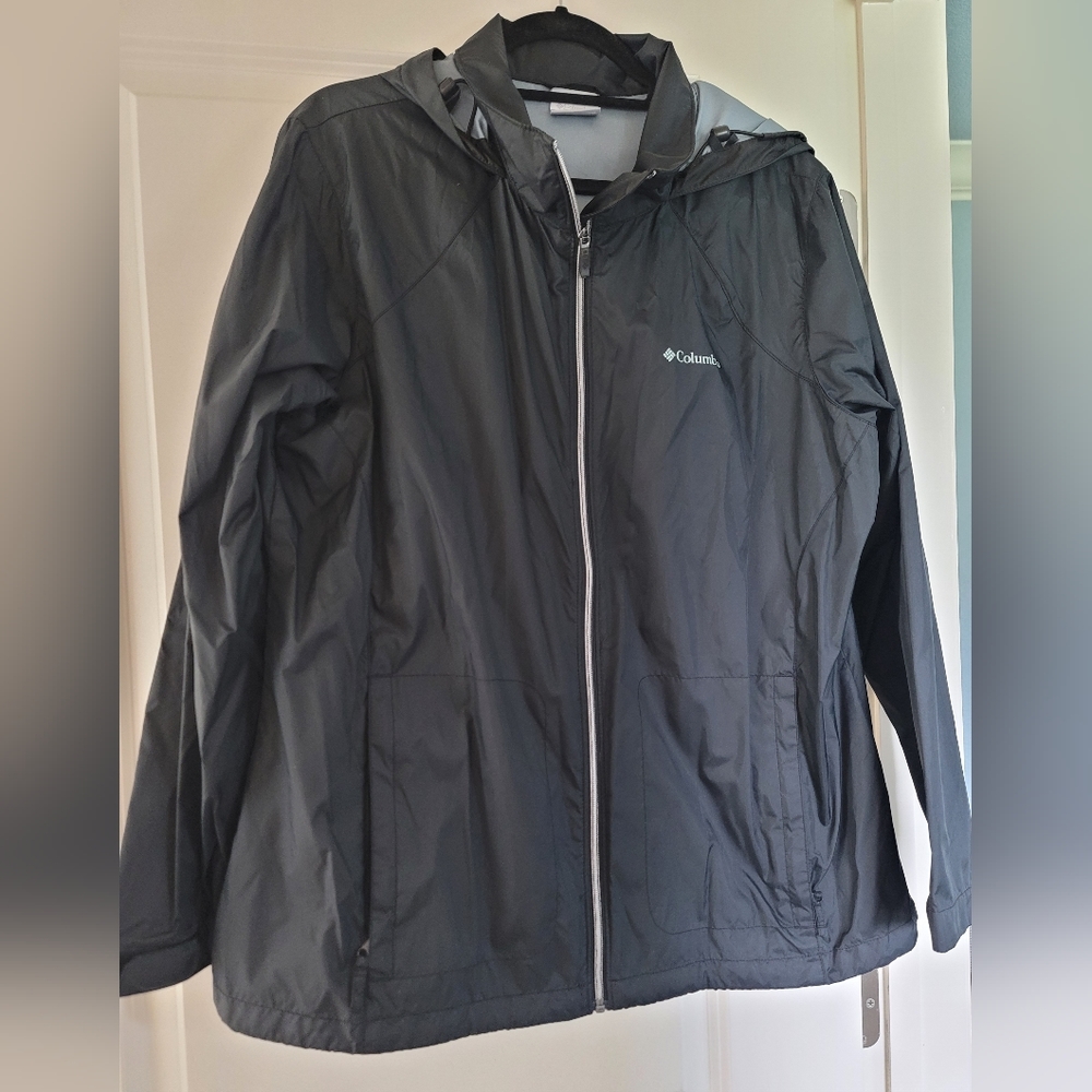 Columbia rain jacket